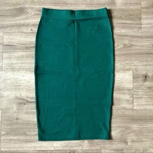 Gilli/forever 21 women’s pencil skirts size small Bundle